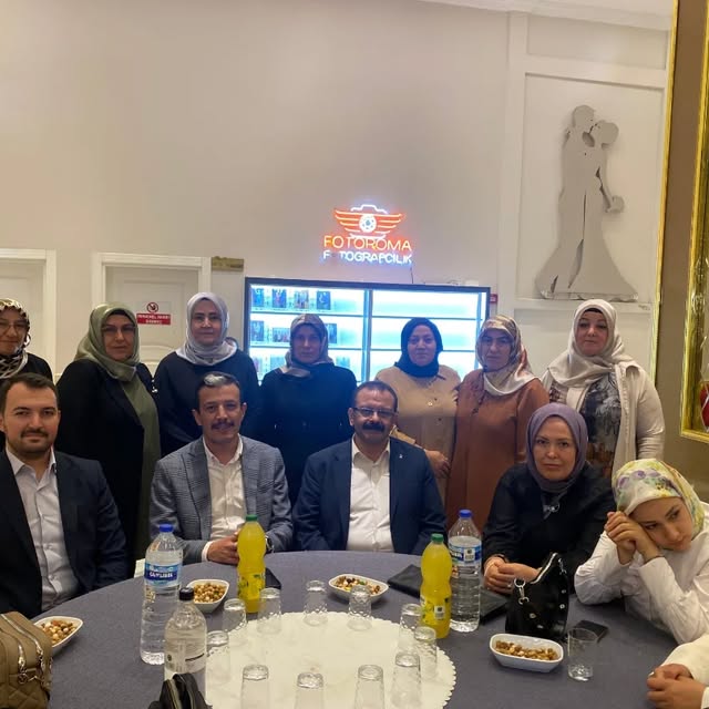 AK Parti Aksaray İl Başkanı Aktürk, Betül-Abdülmuttalip Çiftinin Düğününe Katıldı