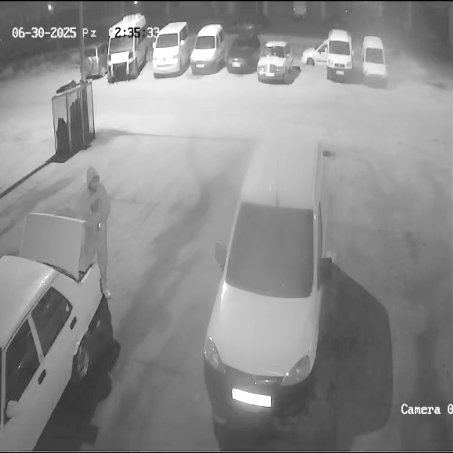 Aksaray'da Otodan Hırsızlık Operasyonu: Şüpheliler Tutuklandı