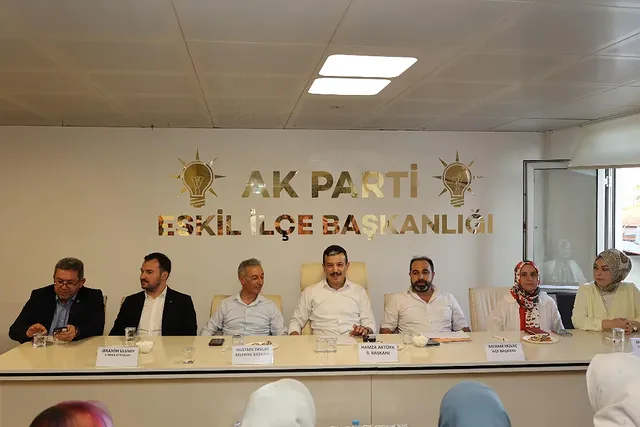 Aksaray AK Parti İl Başkanı Aktürk, Eskil İlçe Danışma Meclisi Toplantısı'nda Hedefleri Gözden Geçirdi