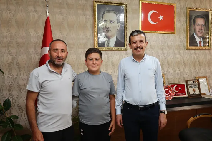 AK Parti Aksaray İl Başkanı Hamza Aktürk, Muttalip İnen'i Ziyaret Etti