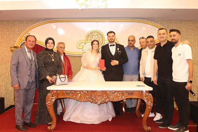 Aksaray'da Durmaz ve Koputan Ailelerinin Düğününe İyi Parti İl Başkanı Katıldı