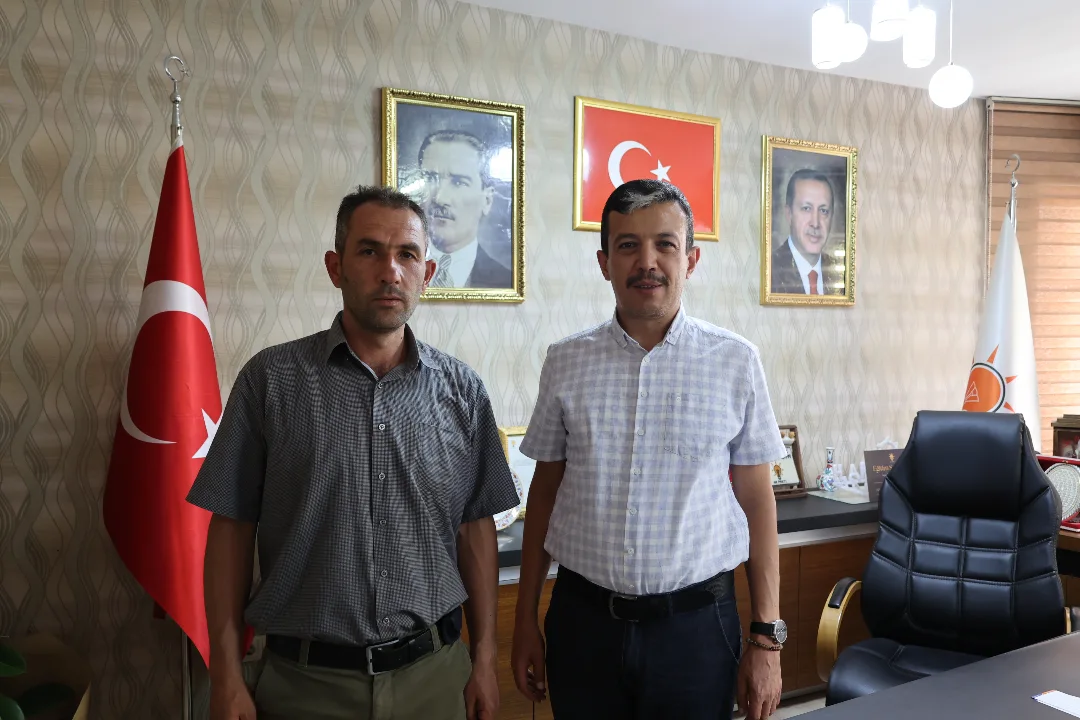 AK Parti Aksaray İl Başkanı Aktürk'ü Yenipınar Köyü Muhtarı Ziyaret Etti