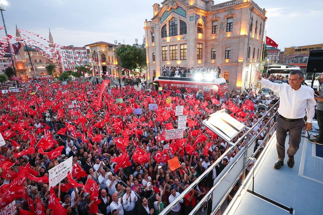 Özgür Özel, Aksaray'da Millet İradesine Sahip Çıkıyor Mitingi'nde Konuştu