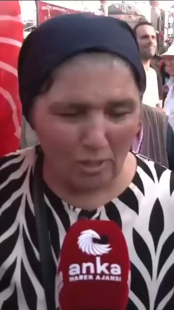 Aksaray'da Demokrasi ve Adalet Talebi: Halk Meydanı Doldu Taştı