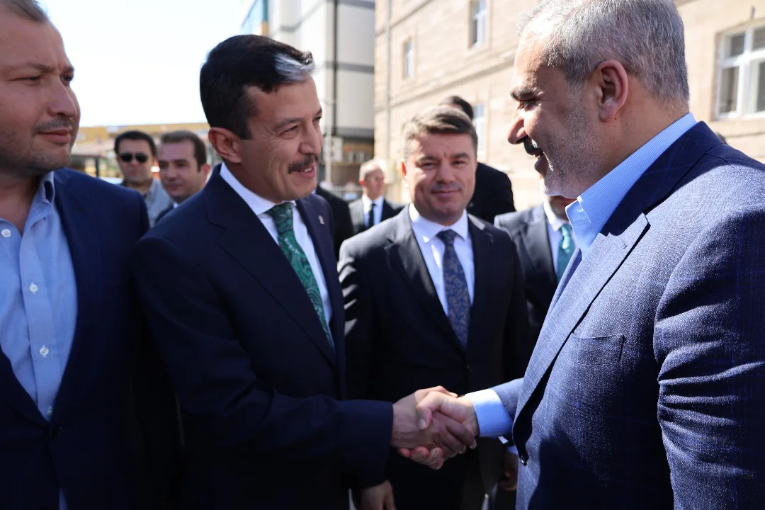 Dışişleri Bakanı Fidan, Aksaray Valisi'ni Ziyaret Etti
