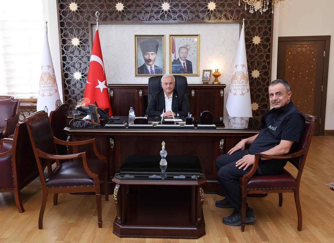 Aksaray Valisi Kumbuzoğlu, AFAD Müdürü'ne Veda Etti