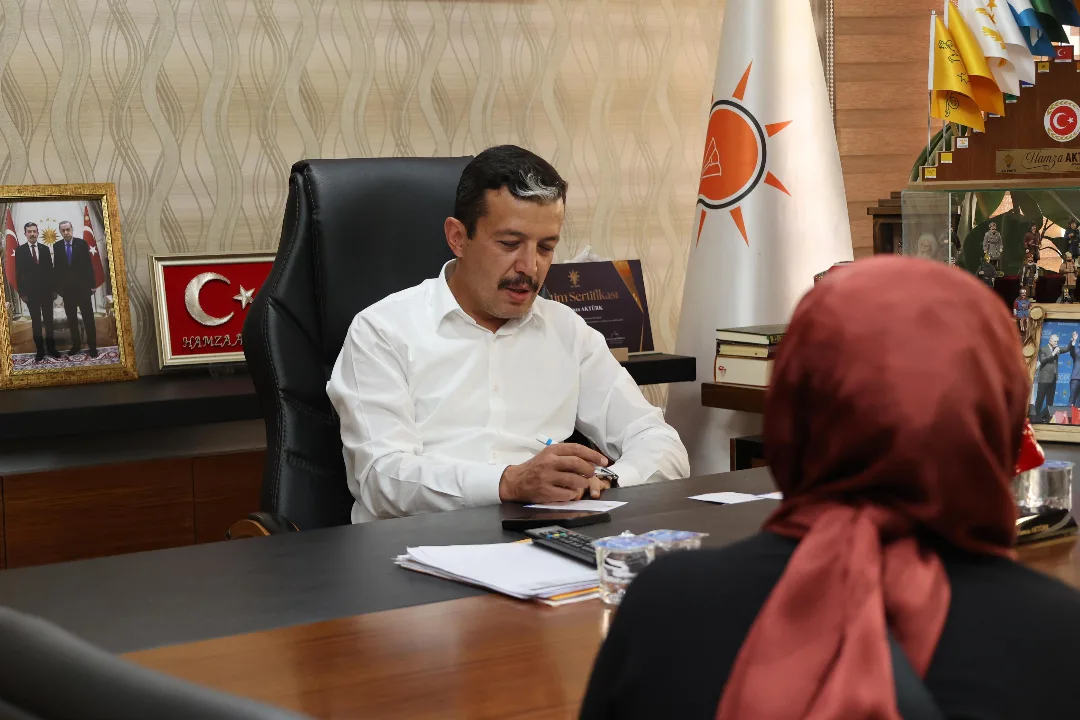 AK Parti Aksaray İl Başkanı Aktürk, Halk Buluşmasıyla Vatandaşlarla Karsılaştı