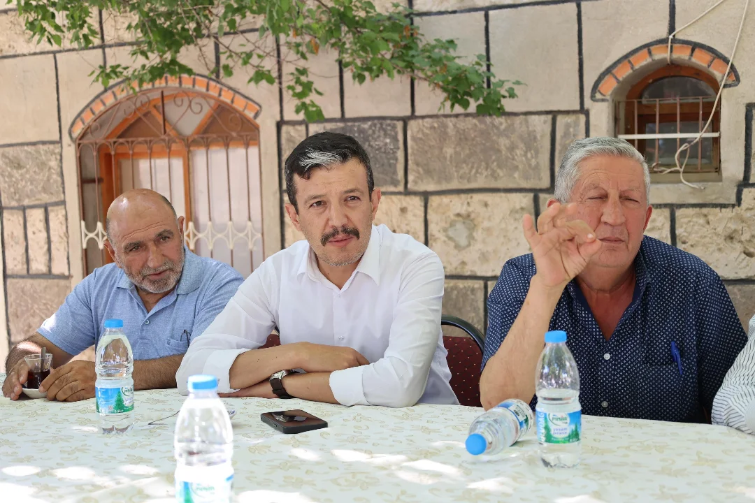 Aksaray'da AK Parti Delegeleri Karkın Köyü'nü Ziyaret Etti