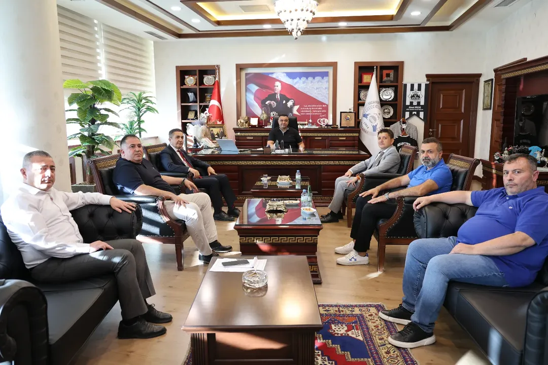 Aksaray TSO, Üretim ve İhracat Stratejilerini Tartışmak İçin İş Konseyi Başkanıyla Toplantı Yaptı