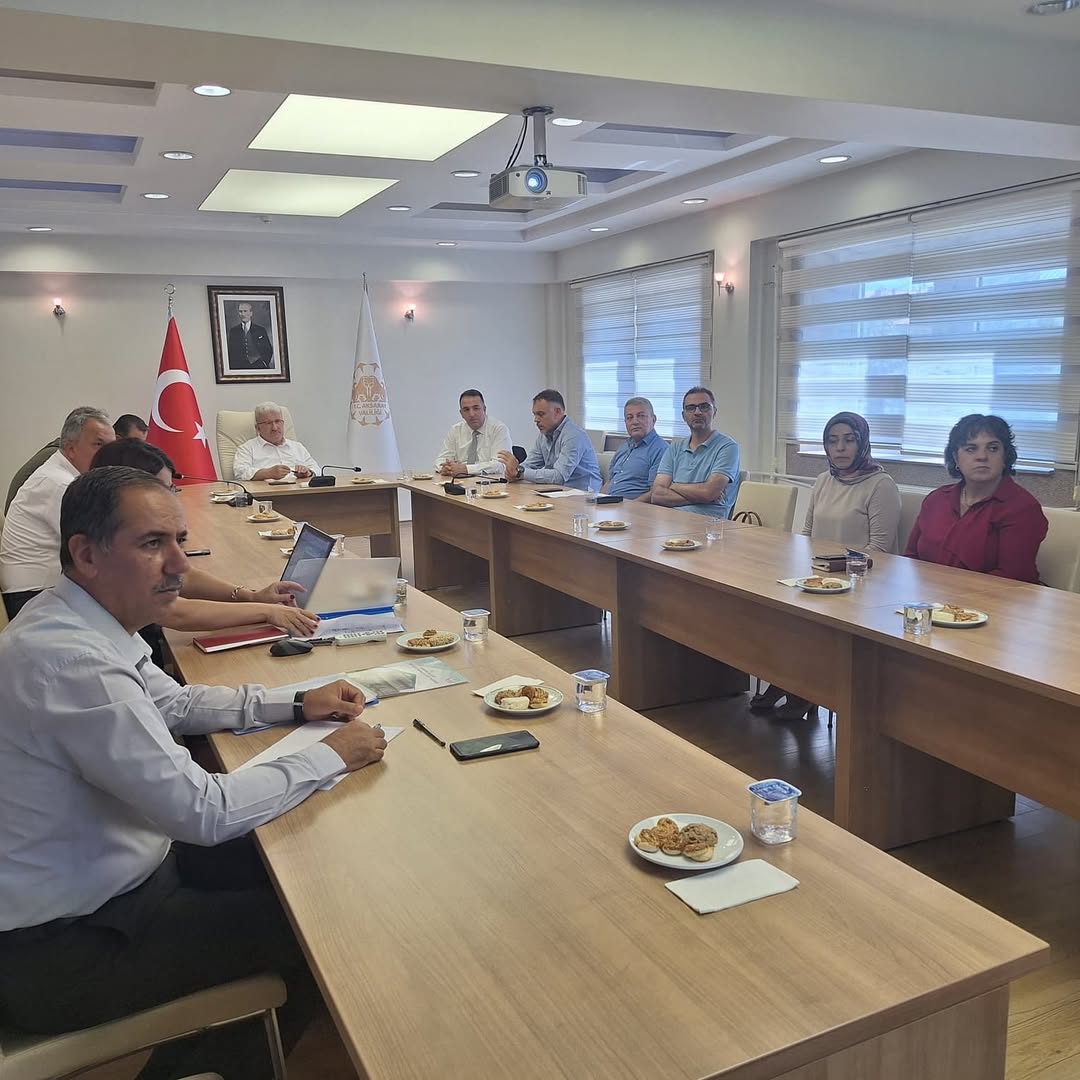 Aksaray'da Hayat Boyu Öğrenme Komisyonu Toplantısı Yapıldı