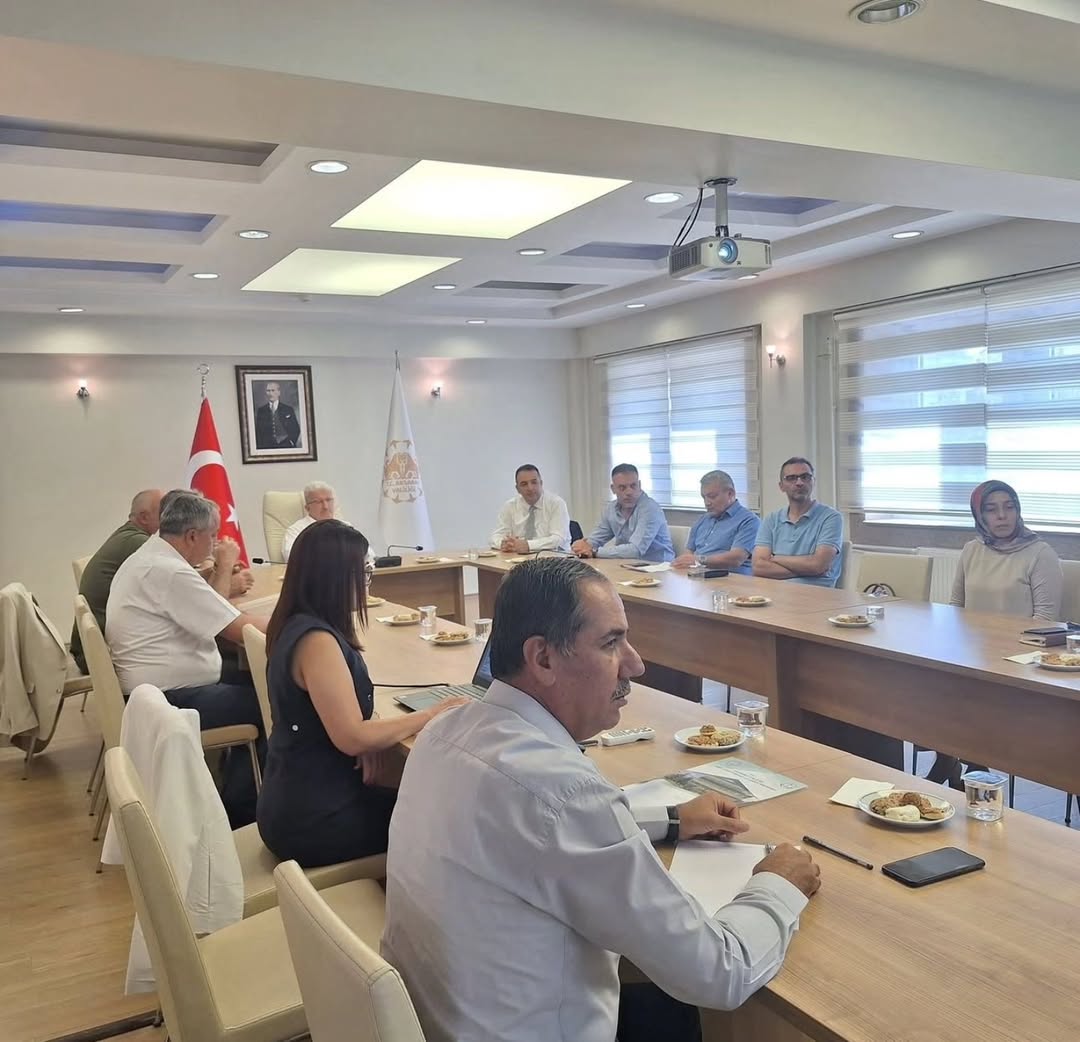 Aksaray'da Hayat Boyu Öğrenme Komisyonu Toplantısı Yapıldı