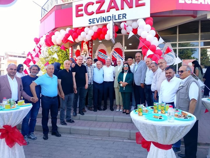 Aksaray'da Yeni Eczane Açıldı: Sevindiler Eczanesi Halkın Hizmetinde