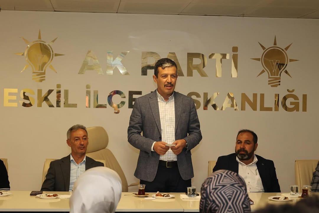 Aksaray AK Parti Teşkilatı, 2028 Hedefleri İçin İlçe Danışma Meclisi Toplantısı Yaptı