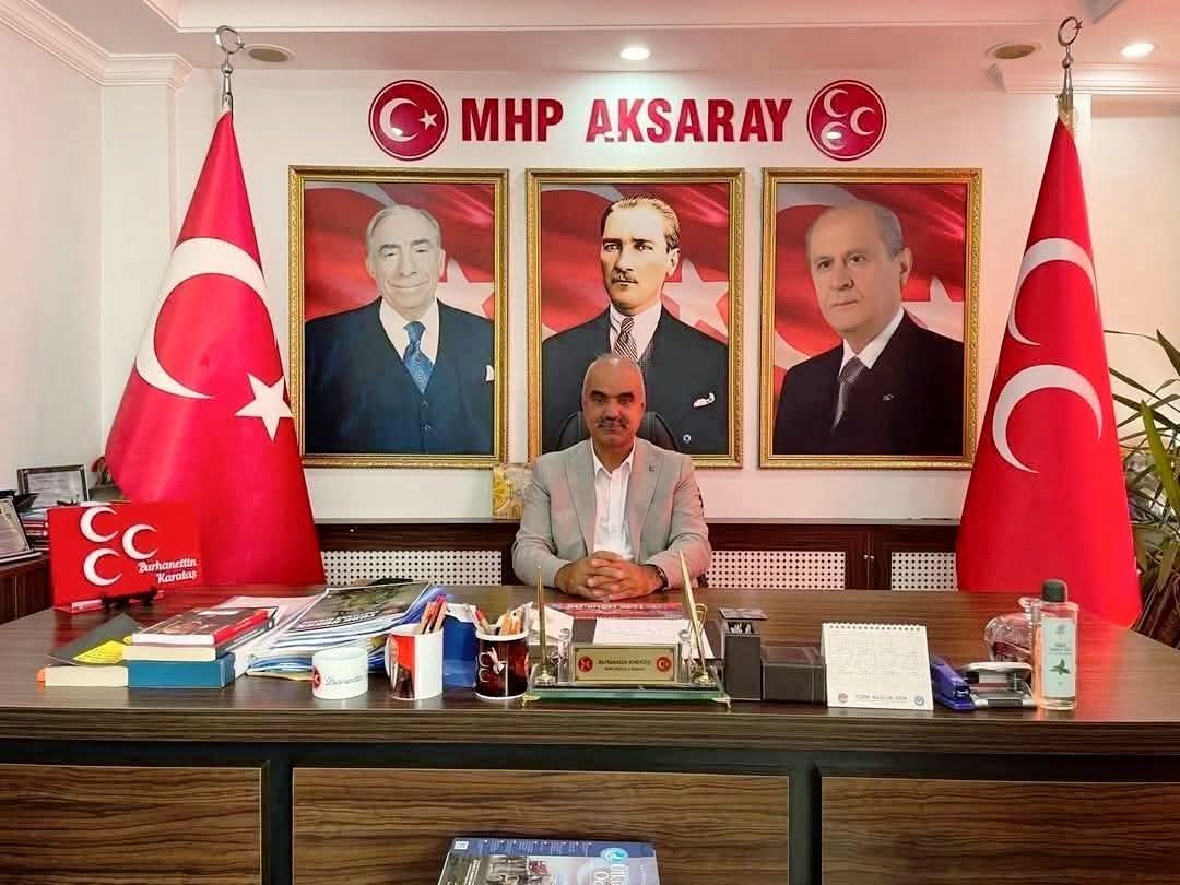 Karataş; 24 Temmuz günü “Gazeteciler ve Basın Bayramı“ olarak kutlanmaya başlanmıştır.