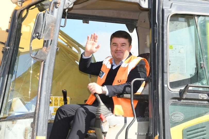 ESKİ YAPILAR GİDİYOR, YENİ HAYATLAR BAŞLIYOR    AKSARAY, GELECEĞİNİ İNŞA EDİYOR