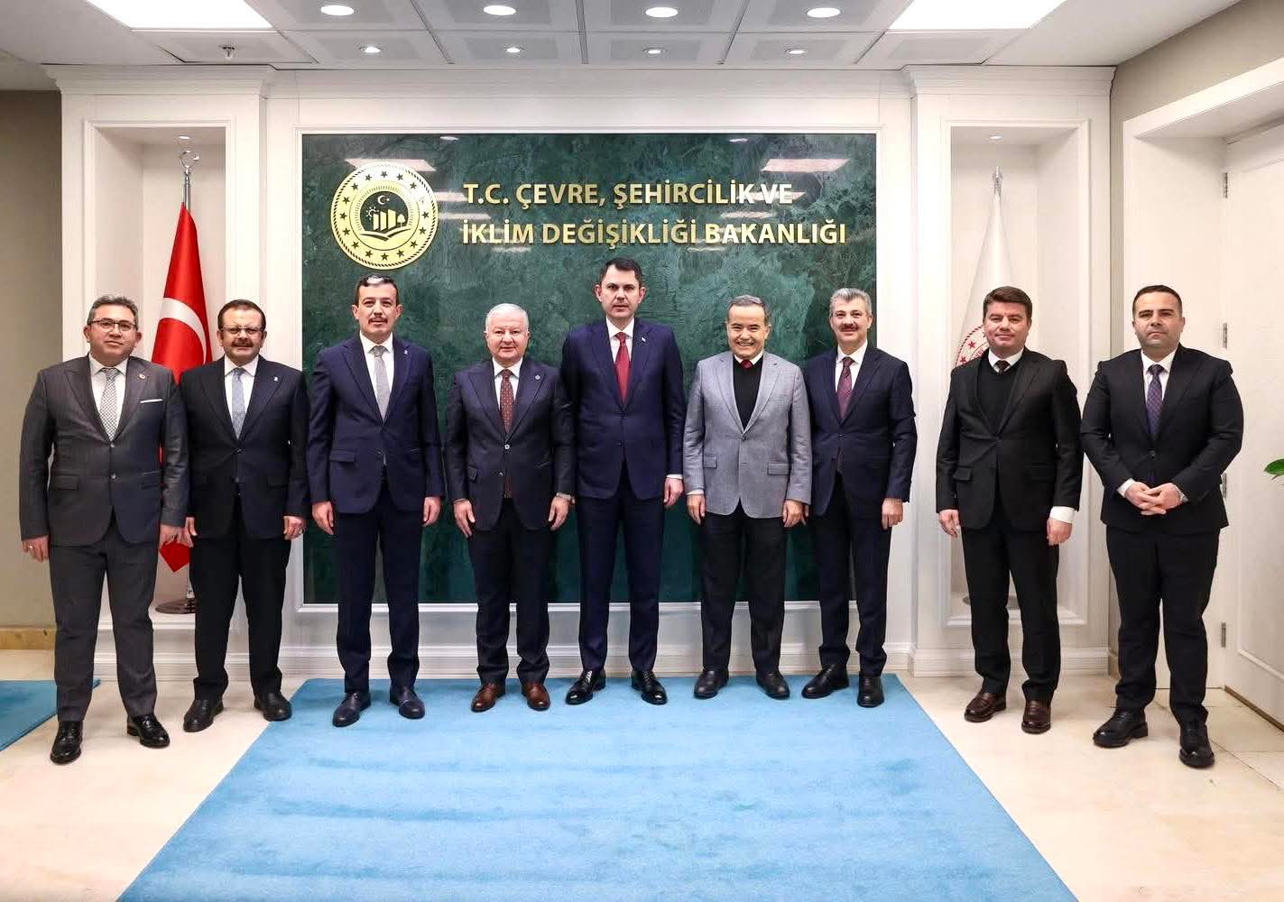 Aksaray Heyetinden Bakan Murat Kurum’a Ziyaret