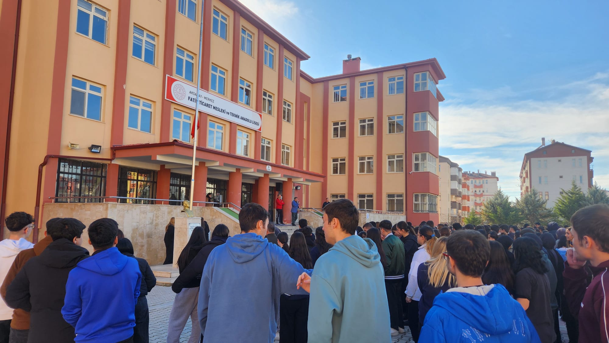 Aksaray Liseleri, Ticaret Lisesi’nin 50. Kuruluş Yıldönümünde Buluşuyor
