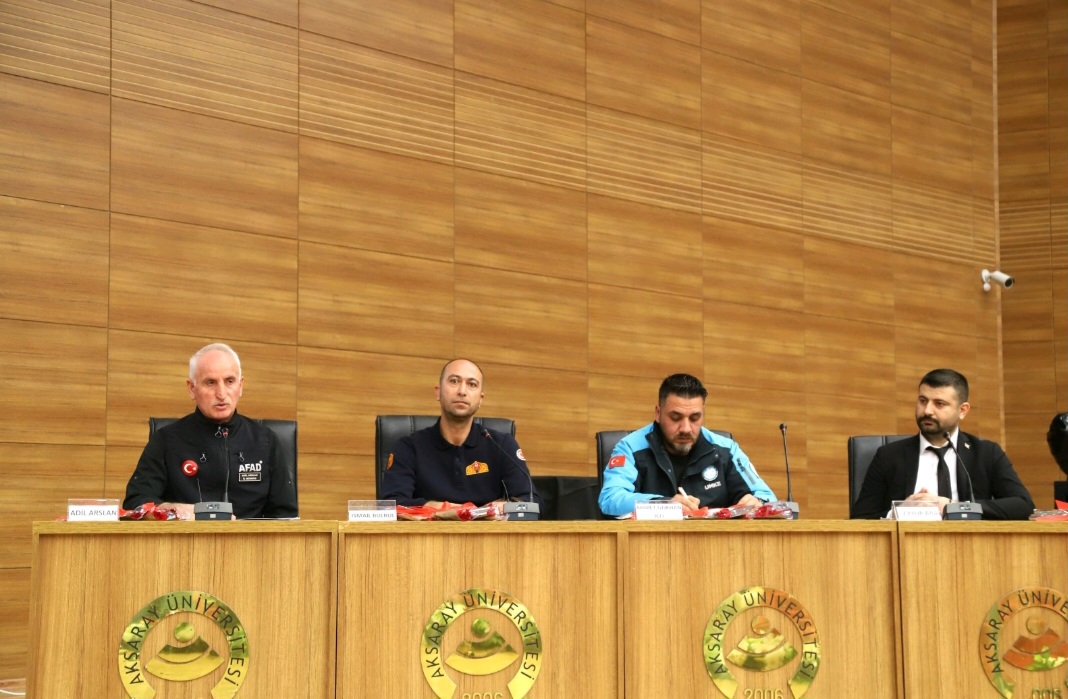 ASÜ’de asrın felaketinin üçüncü yılında  kurumlar deneyimlerini paylaştı