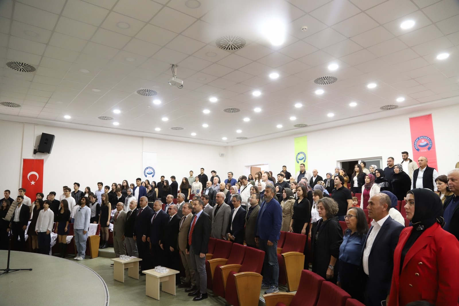 ASÜ Veteriner Fakültesinde 43 öğrenci beyaz önlük giydi