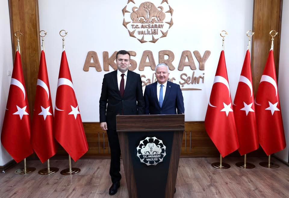 Niğde Valisi Akmeşe’den Aksaray Valisi Duru’ya Taziye Ziyareti