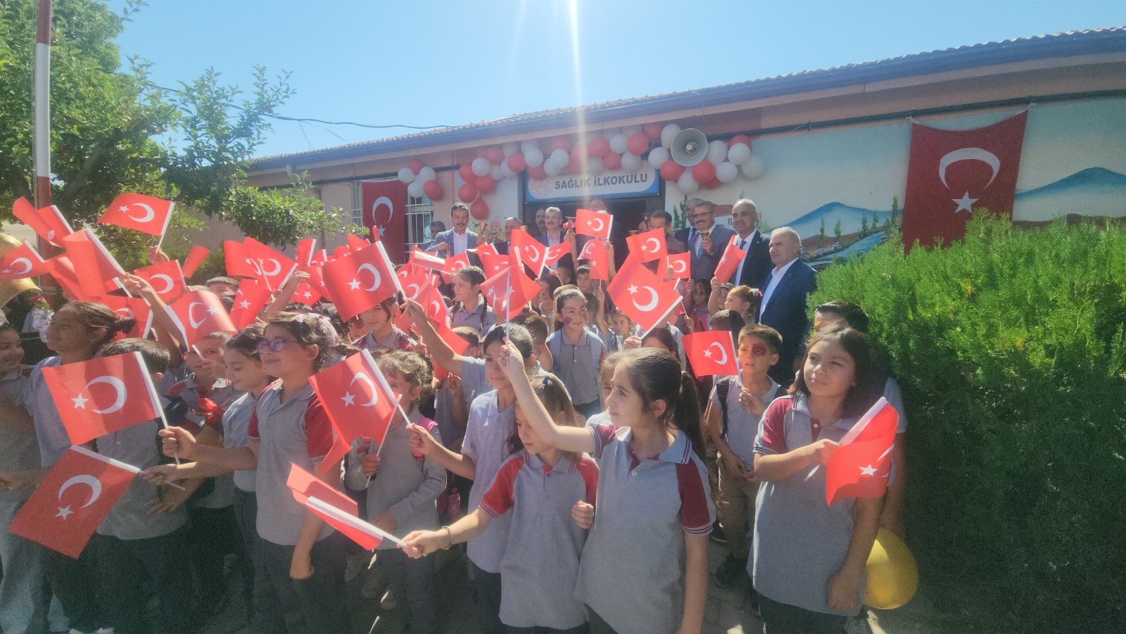 İlk Ders Zili Vali Duru’nun Katılımıyla Çaldı