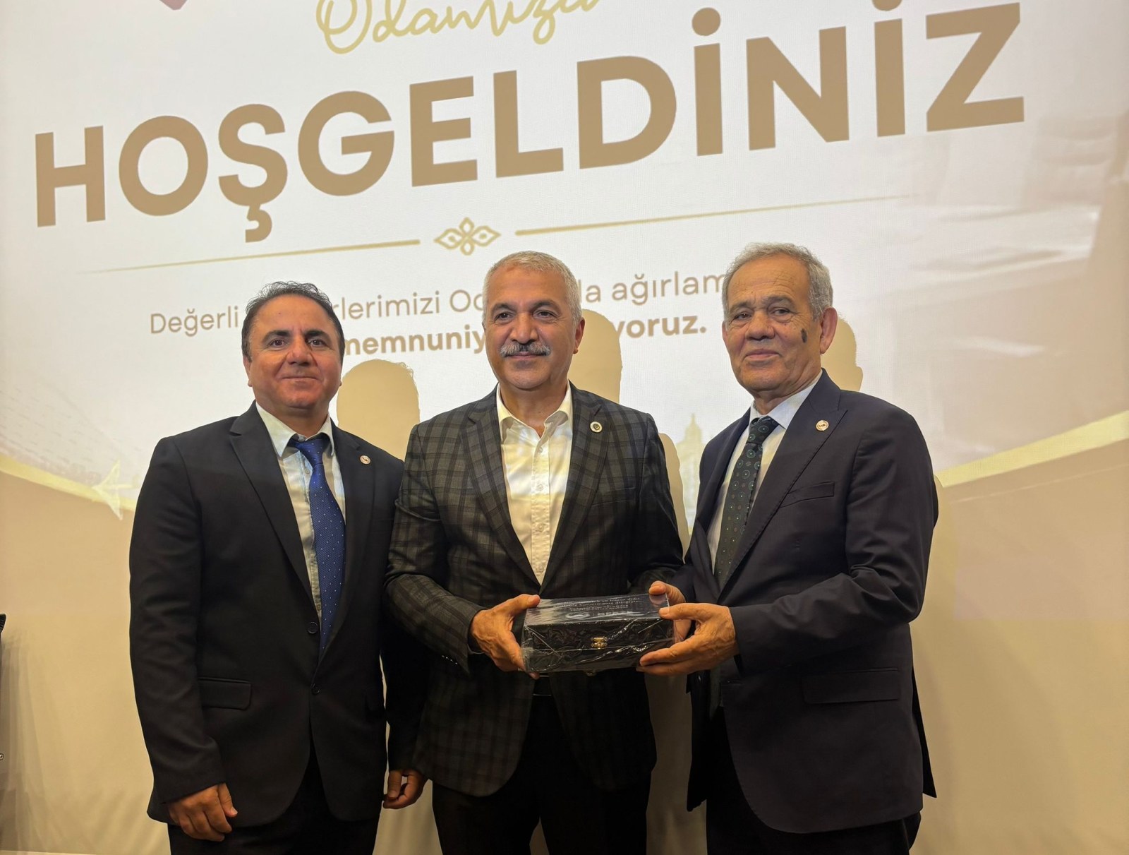 GEBZE, TGF VE BASIN VAKFI YÖNETİMİNİ AĞIRLADI