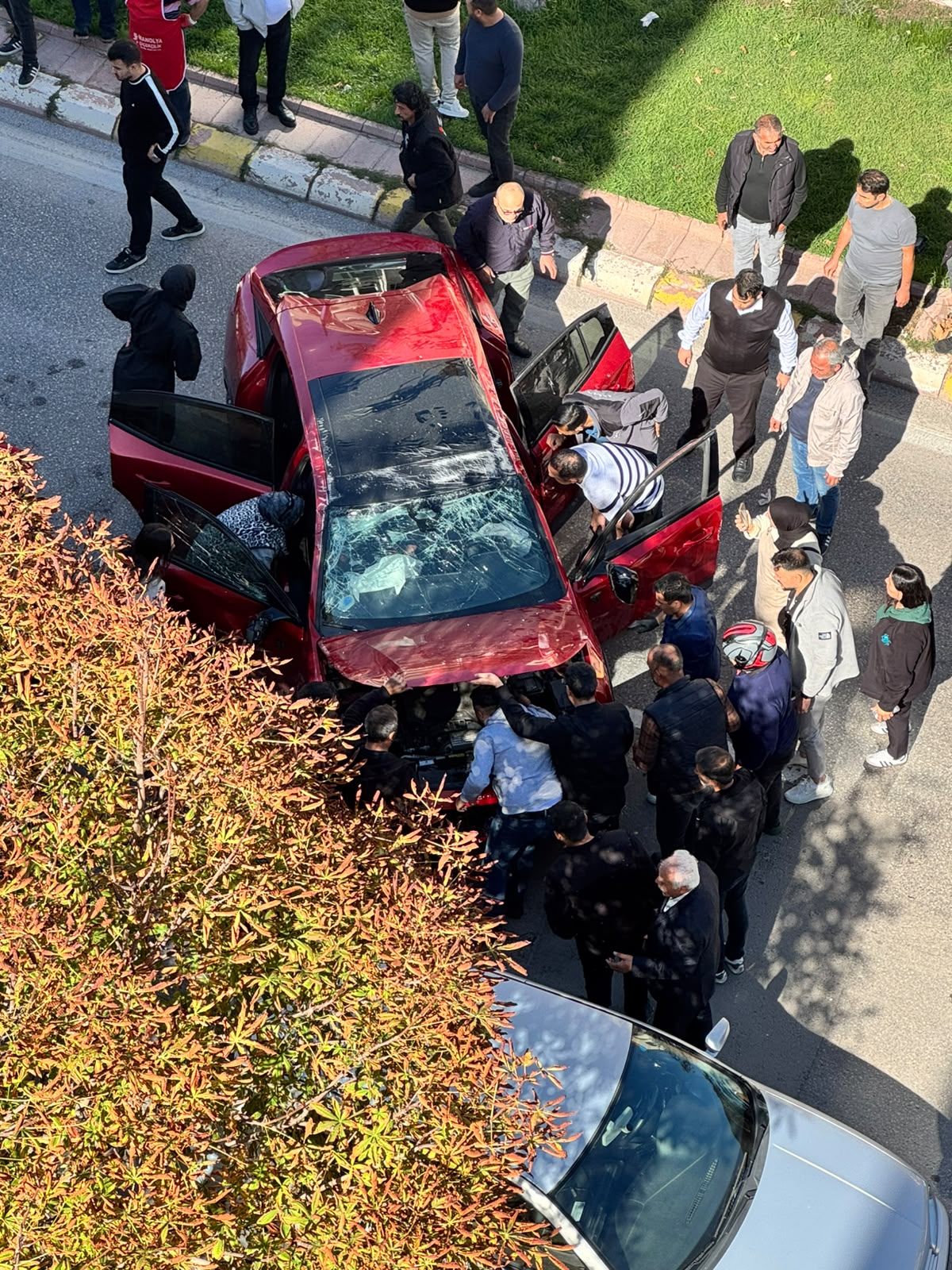 Aksaray’da Otomobil Takla Attı: 57 Yaşındaki Sürücü Yaralandı